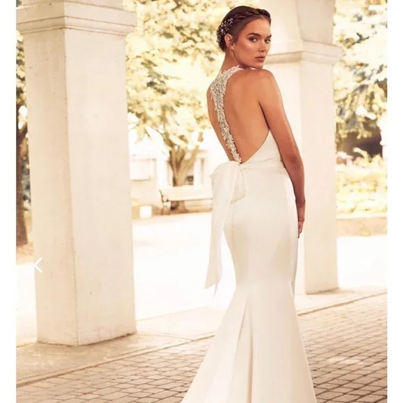 Paloma Blanca | Dresses | Paloma Blanca Racerback Organza Fit And Flare Wedding  Gown